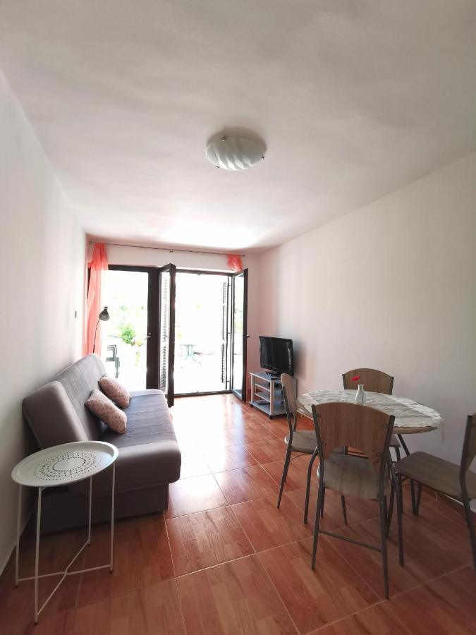 Apartment Koin