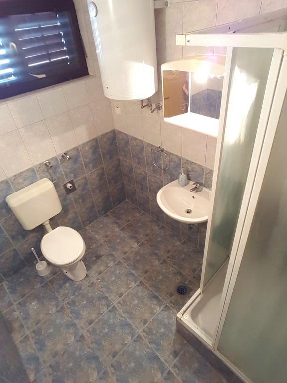 Koin Apartment *