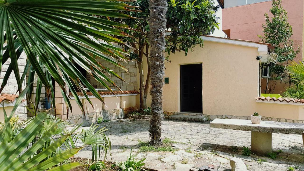 Apartmani Koin Apartman *
