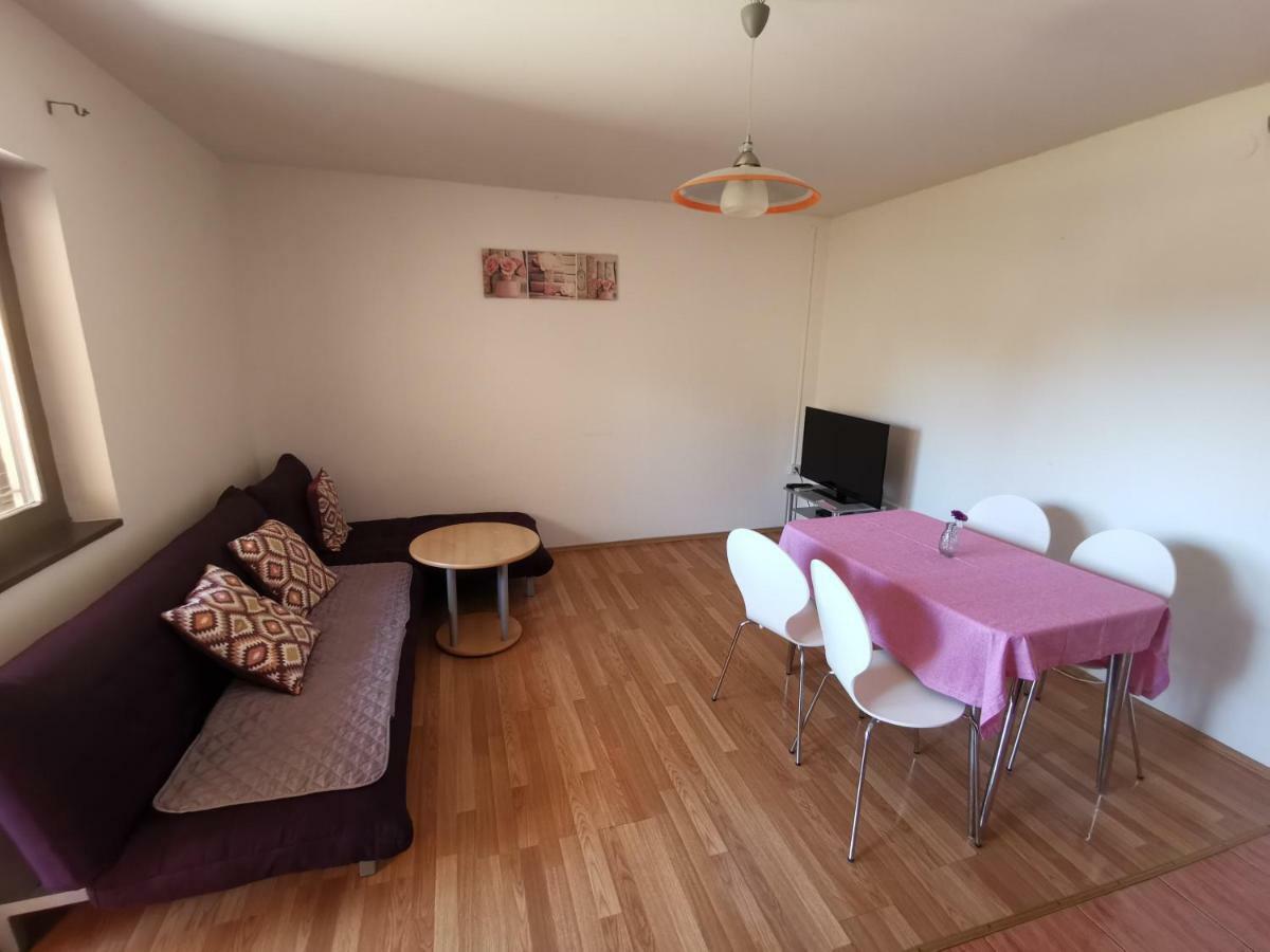 Koin Apartment *