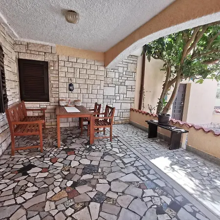 Apartmani Koin Medulin Exterior foto