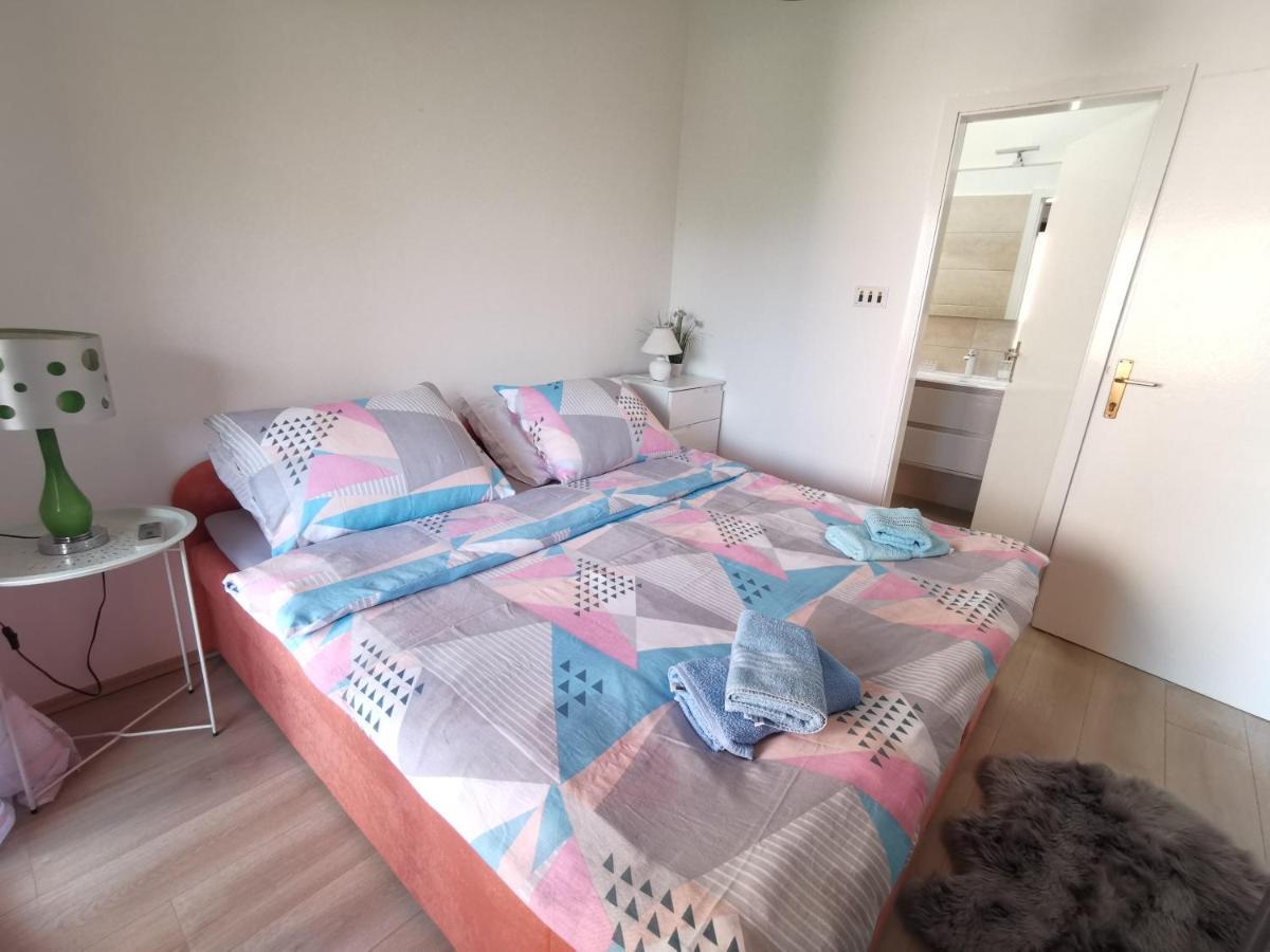 Apartmani Koin Apartment *