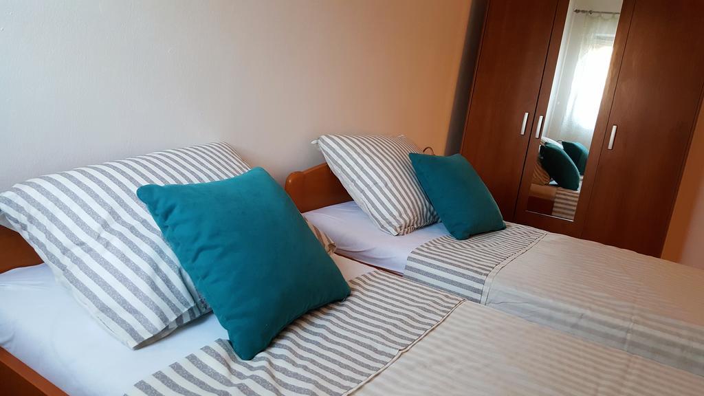 Apartmani Koin Apartment *